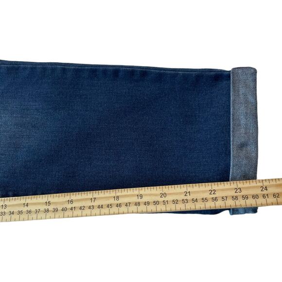 Levi's Womens Jeans Size 31 Straight Rolled Hem Mid Rise Dark Wash Blue Denim - Picture 10 of 10